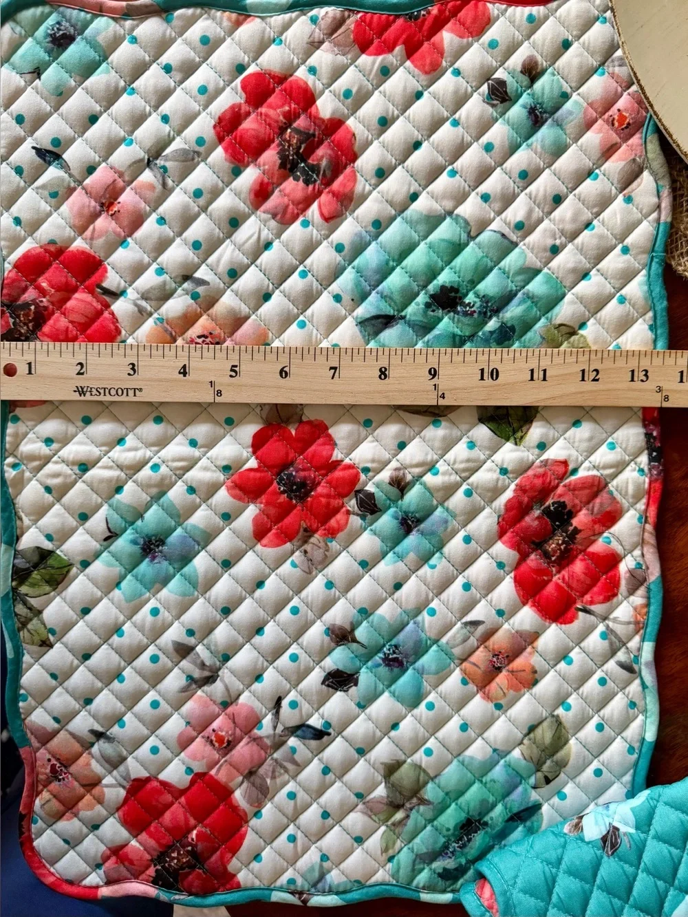 Reversible Quilted Floral Table Runner 4 Placemats Set Teal Cottagecore